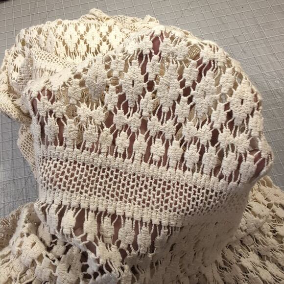 Sundance Cream Sheer Lacey Peplum Top, size small, Boho, Casual, Spring/Summer - Picture 6 of 8